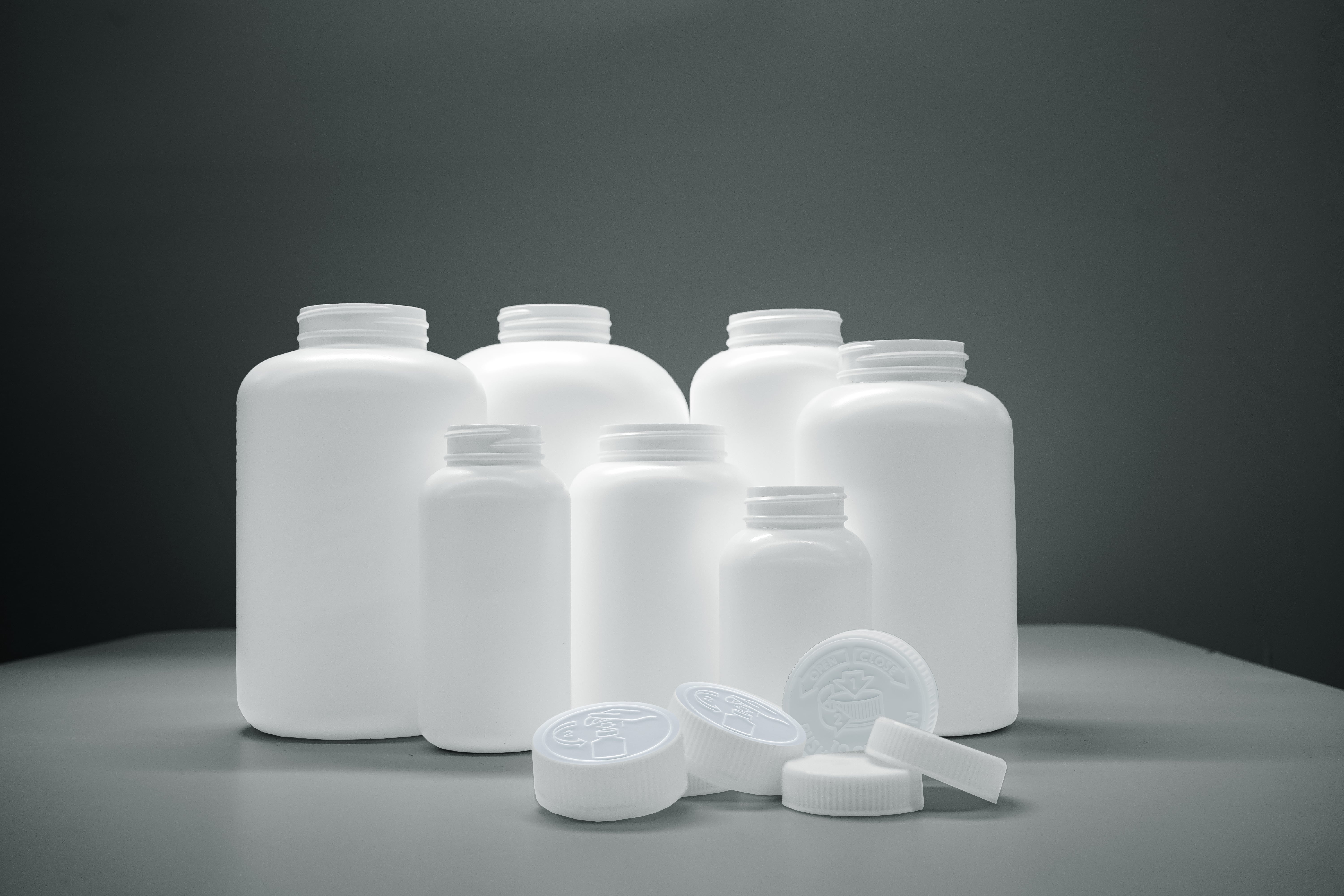 We are one of the fastest growing HDPE bottle manufacturers in the country, with a capacity to produce 450 million bottles annually.